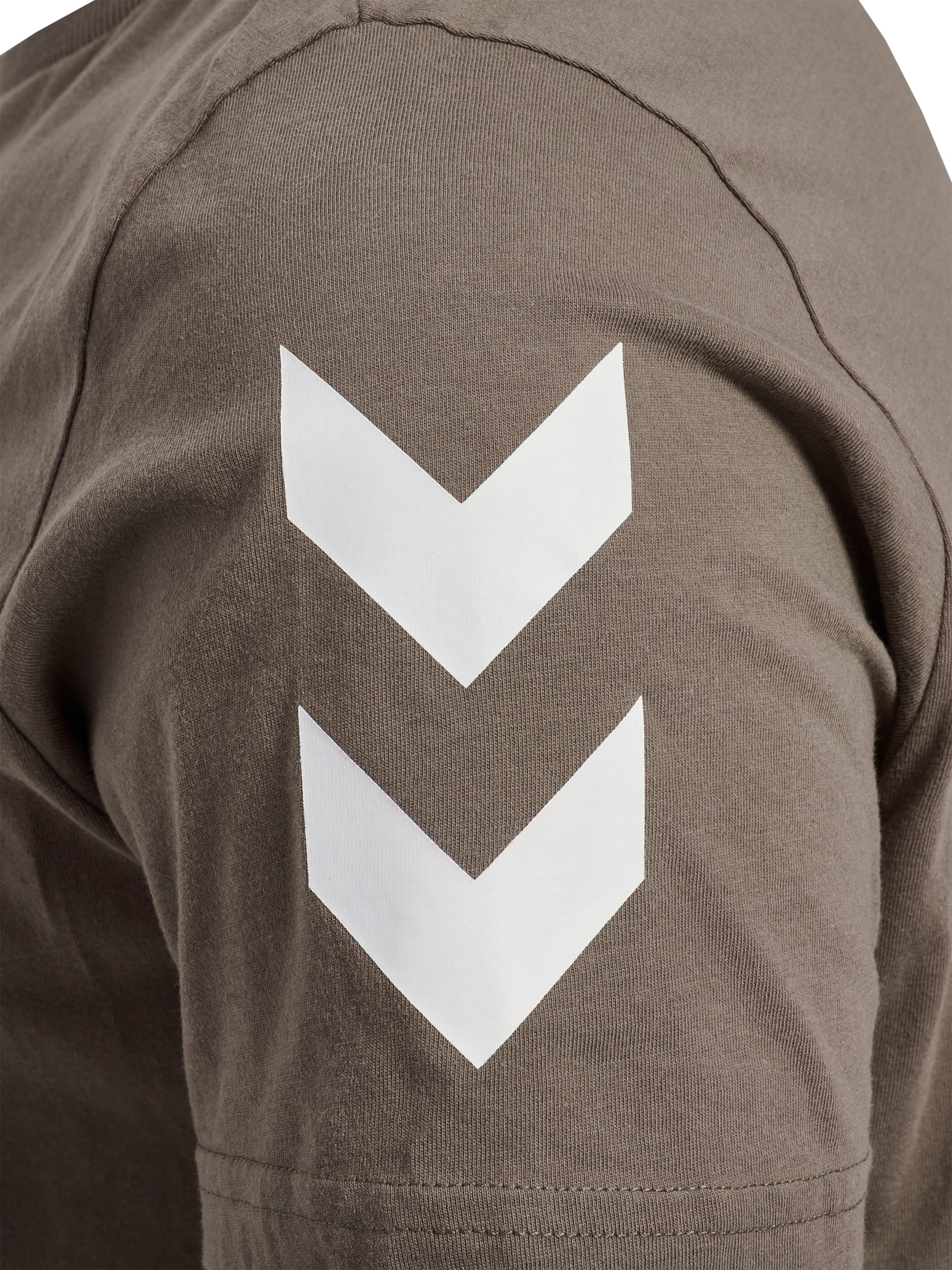 Hummel Shirt in Brown