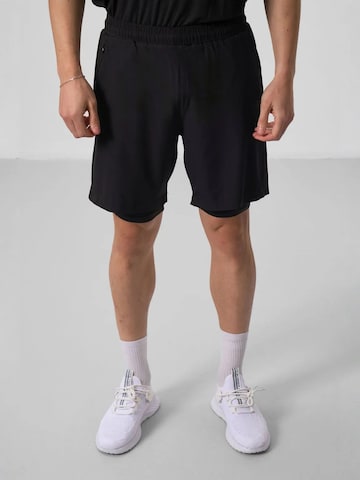 regular Pantaloni sportivi di Tommy Life in nero: frontale