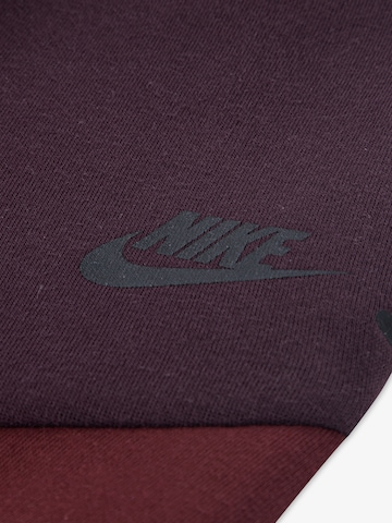 Nike Sportswear Juoksupuku 'TECH FLEECE' värissä punainen