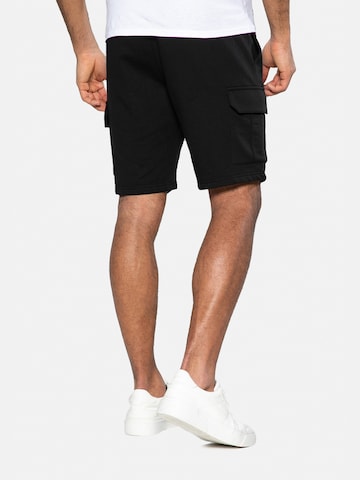 Threadbare Regular Shorts 'Hunter' in Schwarz