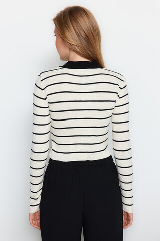 Trendyol Knit Cardigan in Black