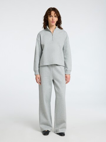 SELECTED FEMME Sweatshirt in Grey