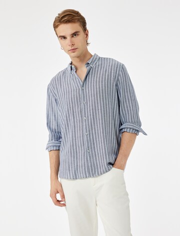 Koton Regular Fit Hemd in Blau: Vorderseite
