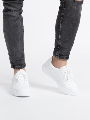 VITAFORM Sneaker in Weiß