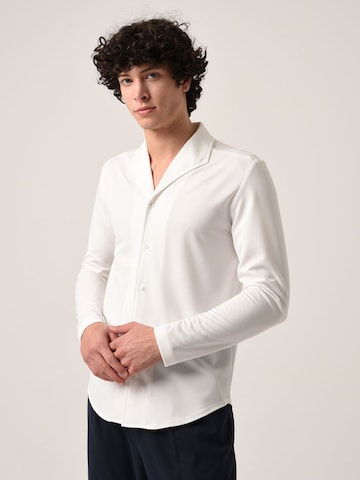 Antioch Shirt in White
