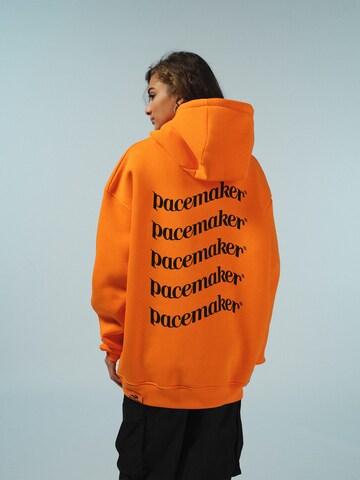 Pacemaker Sweatshirt 'Henning' in Orange