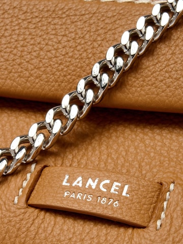 LancelTorba za na rame 'Lancel Sac Rabat S Ninon Soft Camel Femme A1403020TU' - smeđa boja
