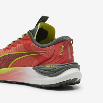 Chaussure de course 'Electrify NITRO' PUMA en rouge