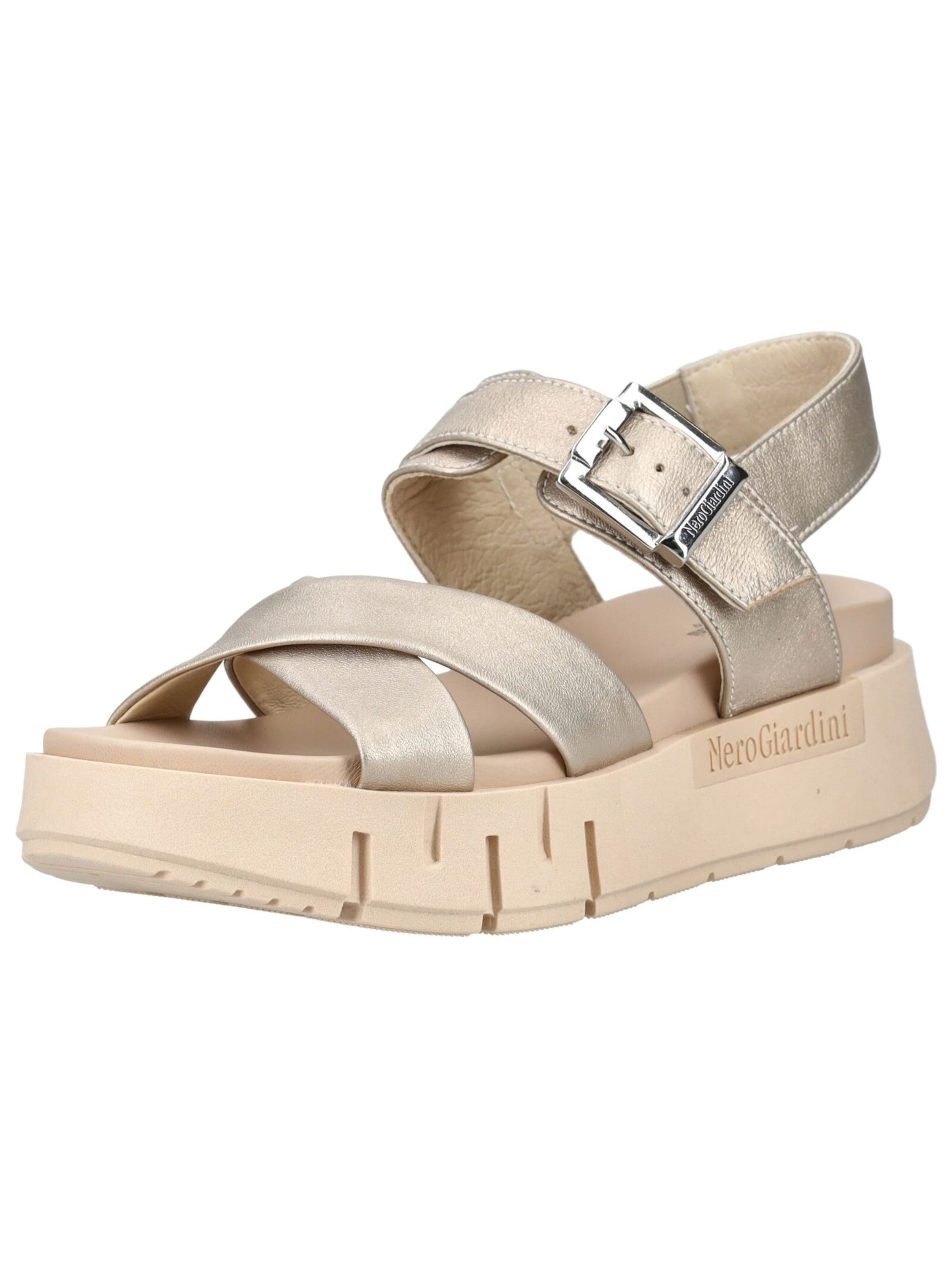 Nero Giardini Sandals in Gold: front