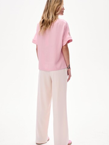Blue Shadow Bluse‌‌‌‌‌‌‌‌‌ in Pink