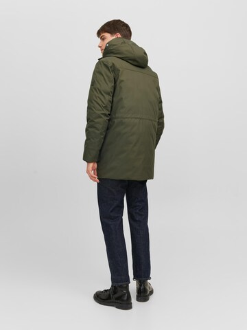 JACK & JONES Téli parka 'CLEMENT' - zöld