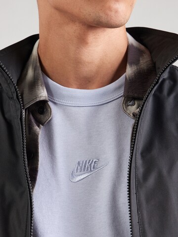 Nike Sportswear Koszulka 'Premium Essentials' w kolorze niebieski