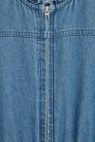 Salopetă de la WE Fashion pe albastru