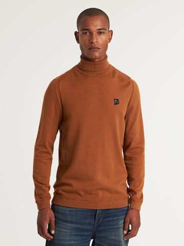 Pull-over 'Leonard' CHASIN' en marron : devant