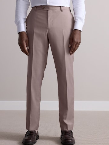 Coupe slim Pantalon à plis Next en beige