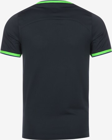 NIKE Performance Shirt in Green