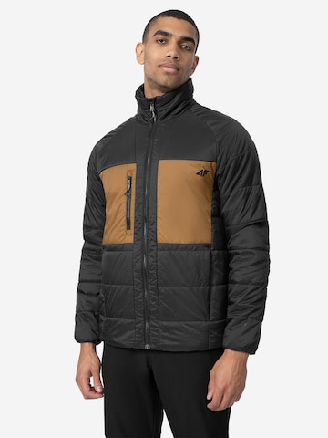4F Куртка в спортивном стиле в Черный: спереди