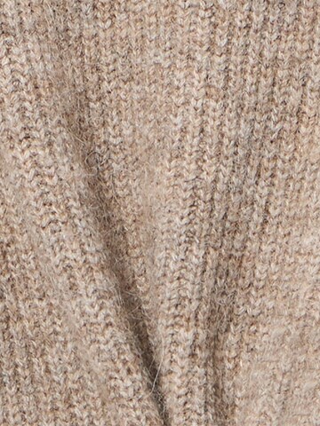 Pull-over Marie Lund en beige