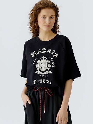 OUI Shirt in Black: front