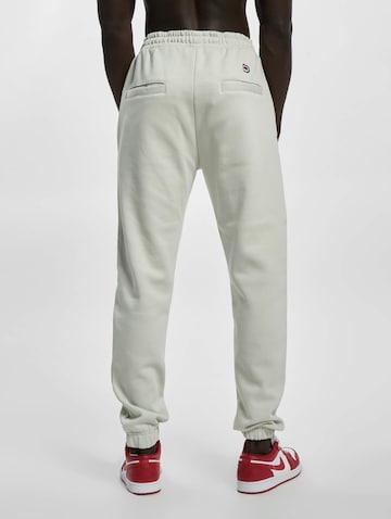 Ecko Unlimited Tapered Hose 'Grande' in Grau