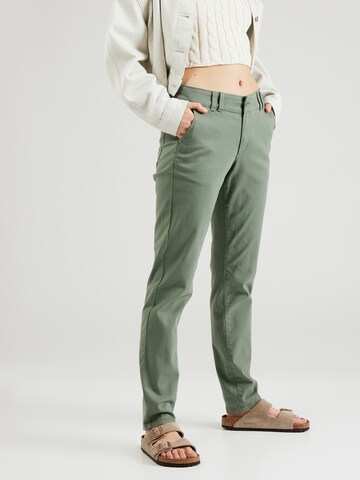 QS Slimfit Chino in Groen: voorkant