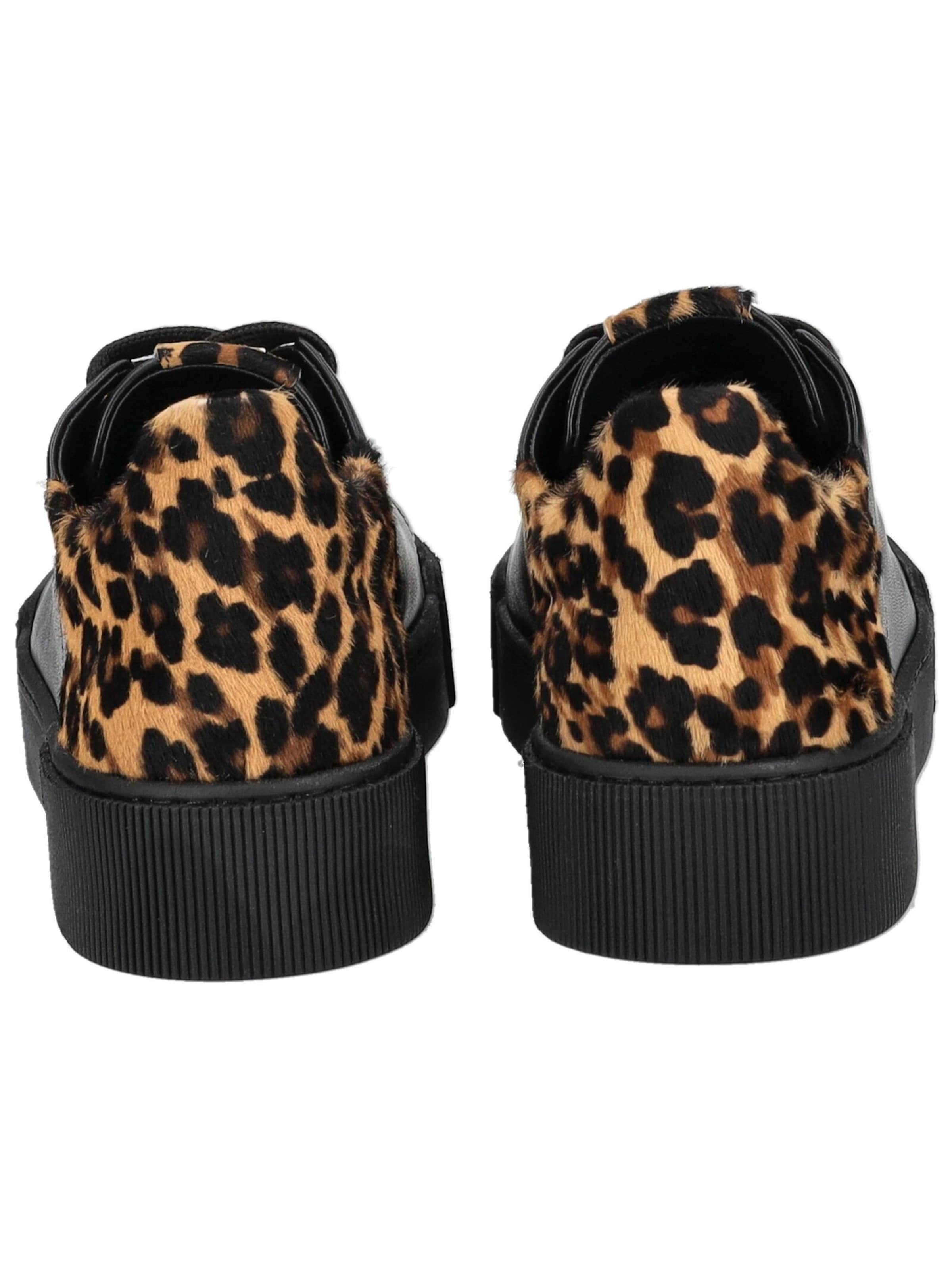 Sneaker bassa di Högl in nero