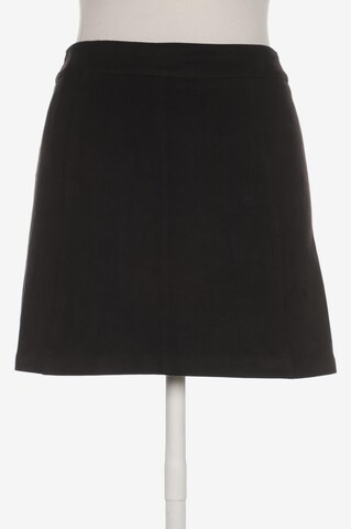 Trafaluc Skirt in S in Black