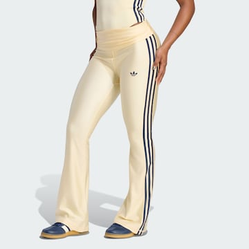 Bootcut Pantaloni sportivi 'Superstar' di ADIDAS PERFORMANCE in giallo: frontale
