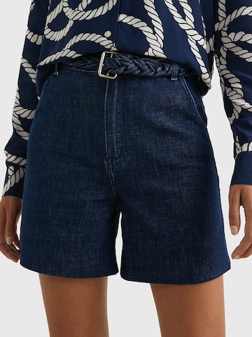 TOMMY HILFIGER Loosefit Shorts in Blau