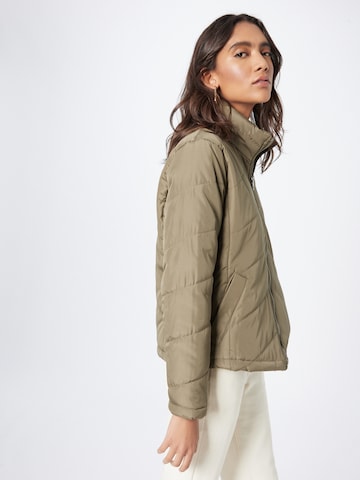 Veste mi-saison 'LUCIA' ONLY en vert