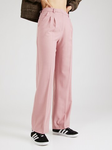 Regular Pantalon à pince Trendyol en rose : devant