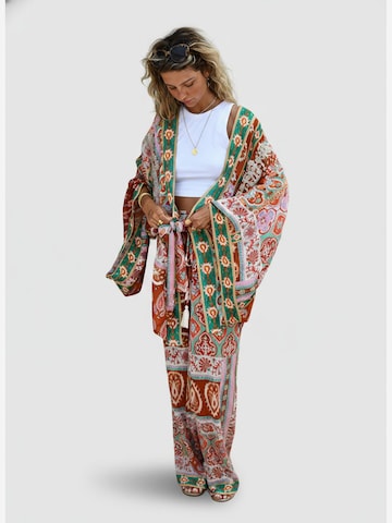 Kimono 'Kimono Court Lulia' Miss June en mélange de couleurs