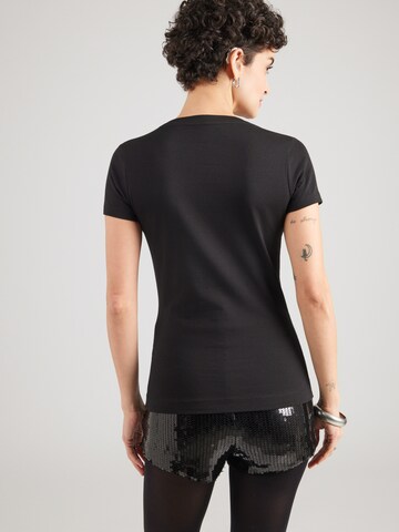 GUESS Тениска в черно