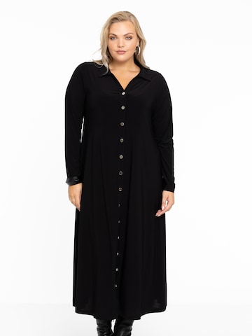 Yoek Shirt Dress in Black: front