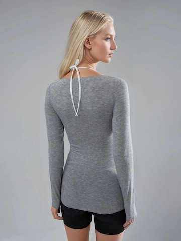 T-shirt Busem en gris