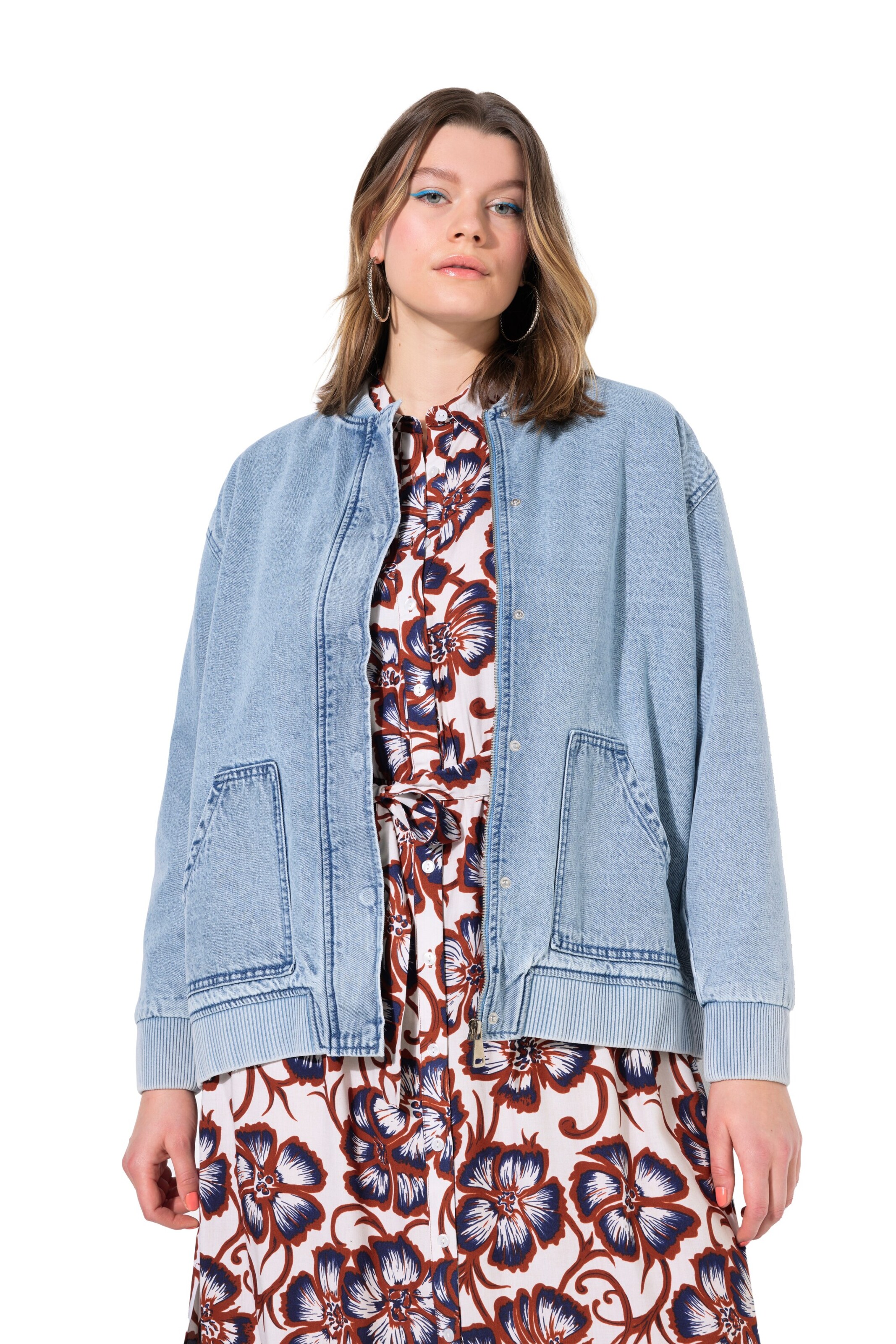 Studio Untold Between-season jacket in Blue: front