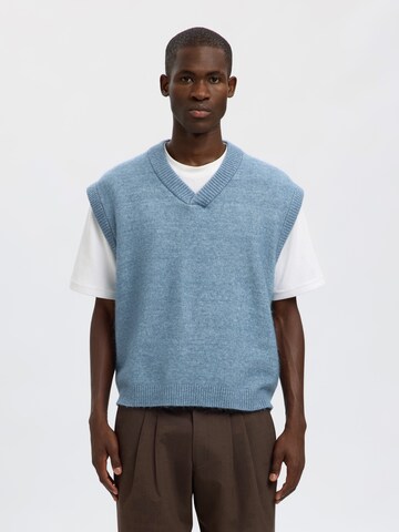 SELECTED Sweater Vest 'SLHRAI' in Blue: front