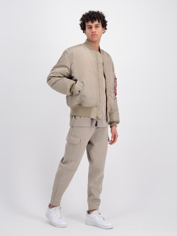 Giacca di mezza stagione 'MA-1' di ALPHA INDUSTRIES in beige