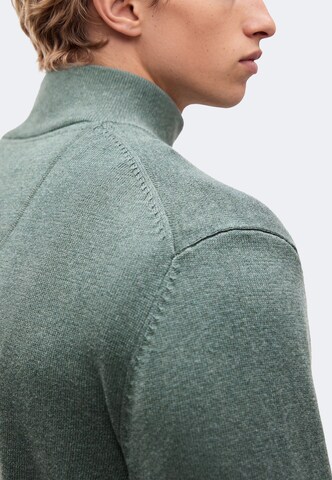 bugatti Pullover in Grün