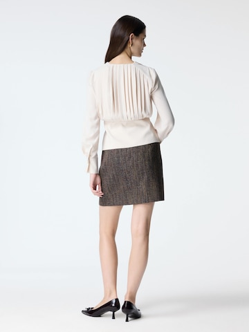 adl Blouse in Beige