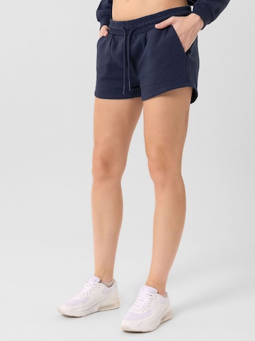 Jacey Quinn - regular Pantalón 'Elisabeth' en azul