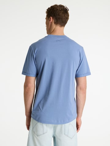 CHASIN' Shirt 'Bro' in Blauw