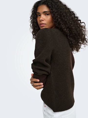ONLY Sweater 'ONLVIGGA' in Brown