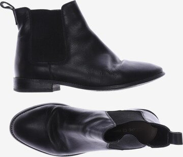 COX Dress Boots in 39 in Black: front
