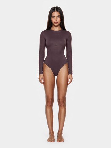GOD SAVE QUEENS Body 'Second Skin Long Sleeve Crew-Neck Bodysuit' in Bruin