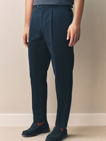 regular Pantaloni con piega frontale di Next in blu: frontale