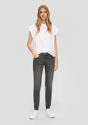 QS Slimfit Jeans 'Sadie' in Grau