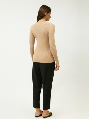Influencer Sweater in Beige