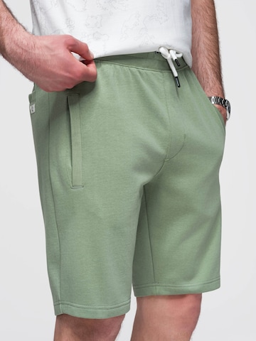Ombre Regular Sportbroek in Groen