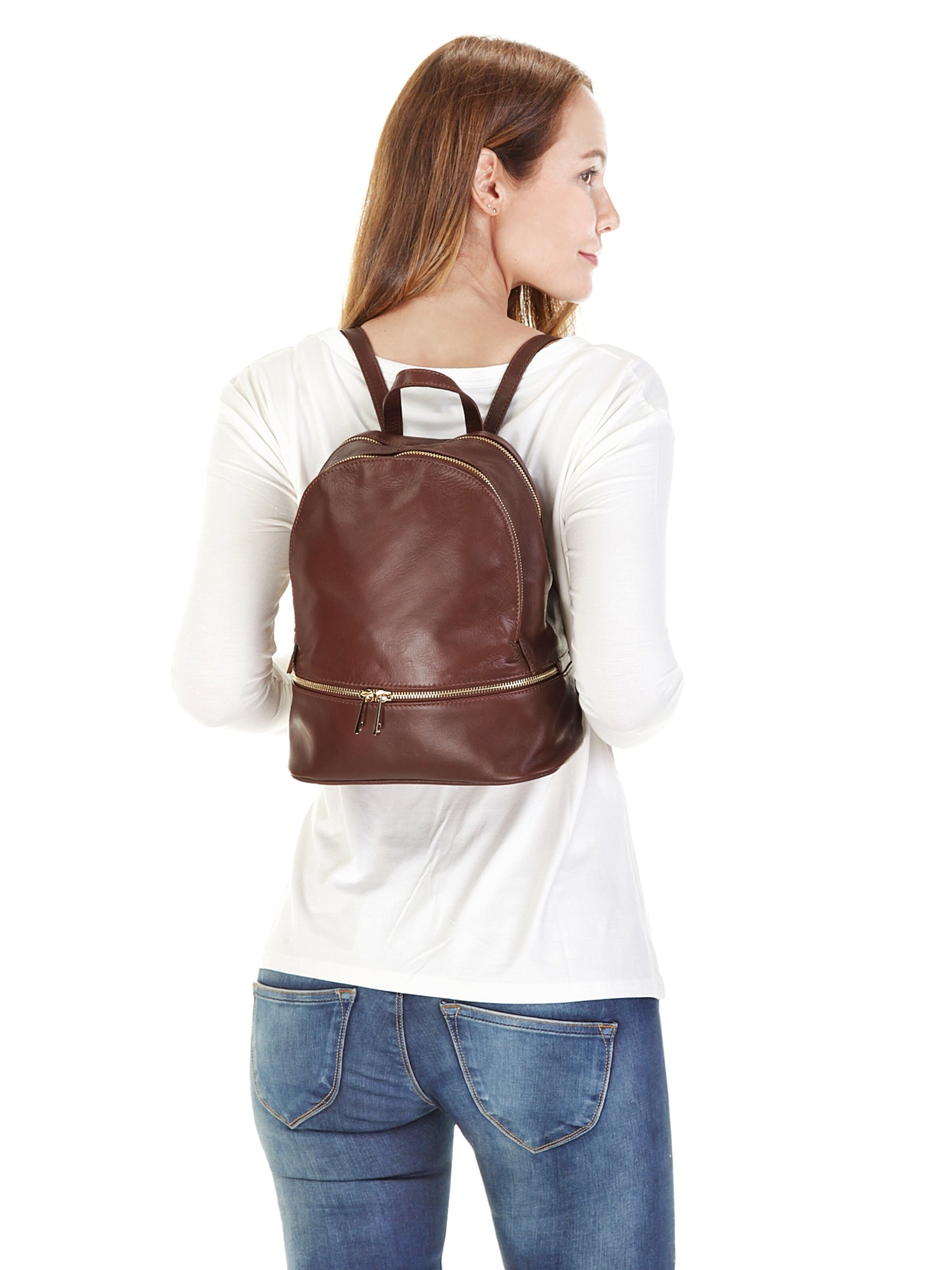 piké Backpack in Brown: front